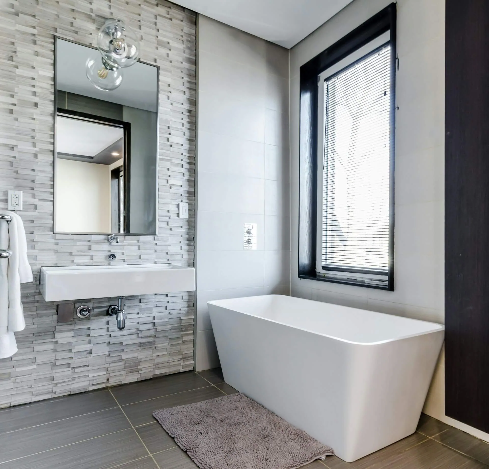 Builder working on a domestic renovation project